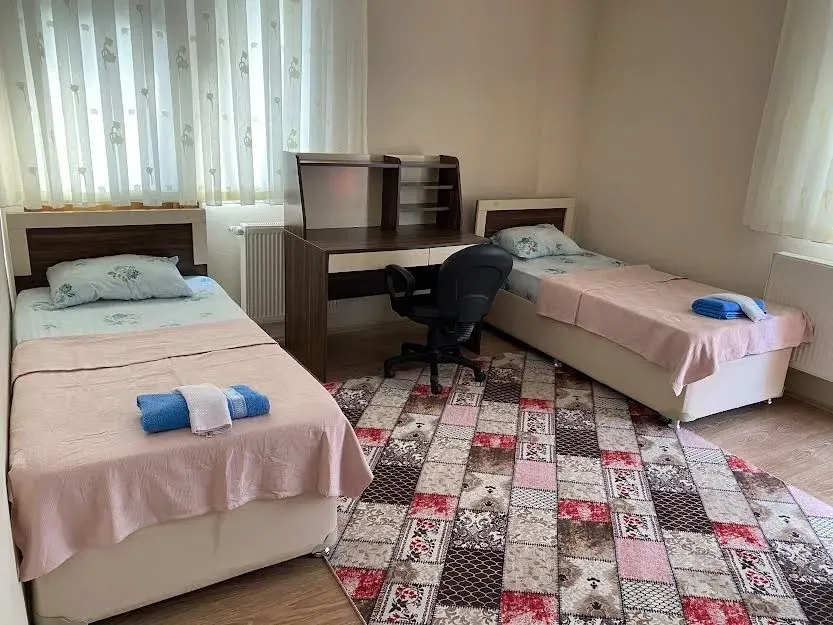 Şimşek Kız Öğrenci Apartı picture