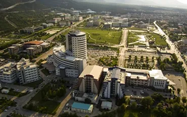 جامعة باموكالي campus
